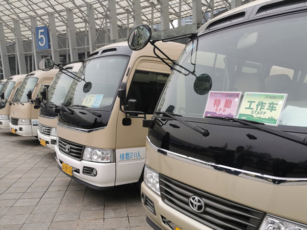 贵阳中型客车租车